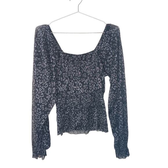 New Easel Black Metallic Animal Print Smocked Waist Blouse Sz L Long Sleeve - Picture 3 of 11